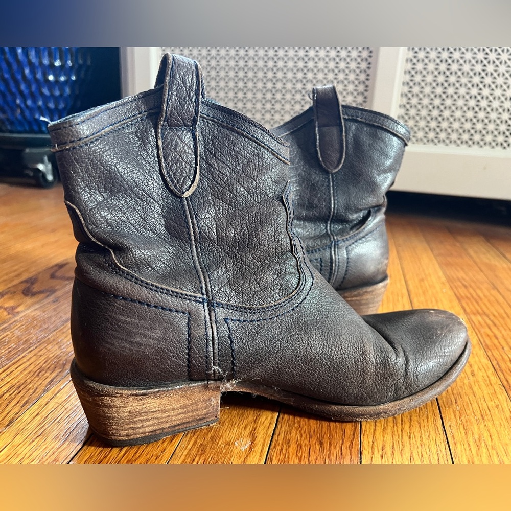 Frye Billy Short